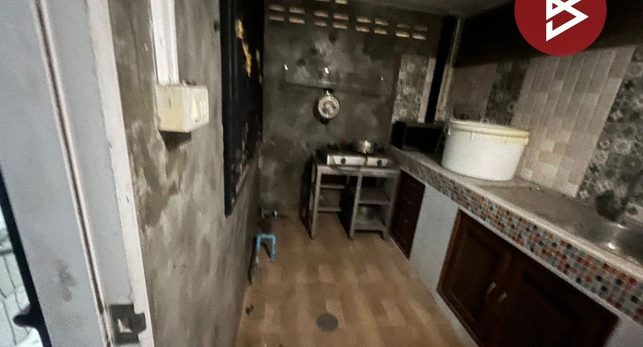 Gewerbefläche zum Kauf mit 4 Zimmer in Mueang Chon Buri, Chonburi