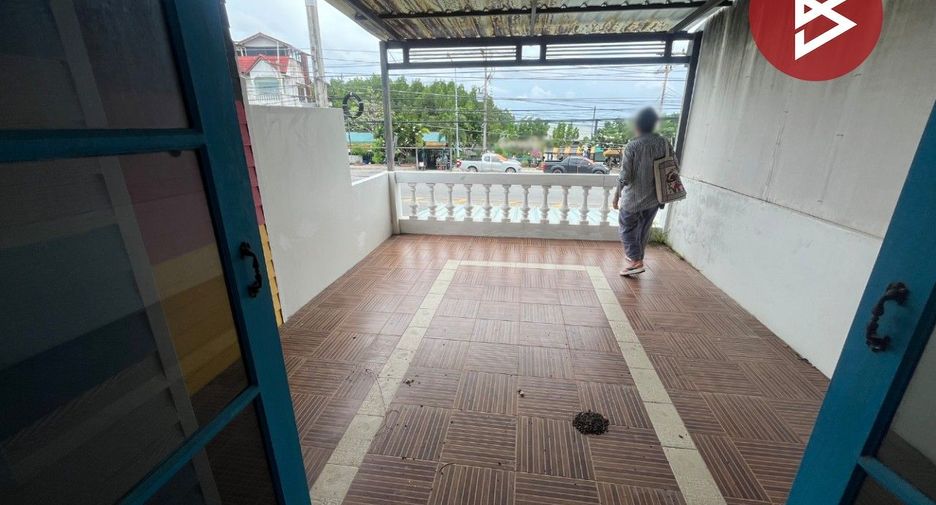 Gewerbefläche zum Kauf mit 4 Zimmer in Mueang Chon Buri, Chonburi