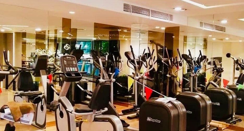 For sale 1 Beds condo in Phaya Thai, Bangkok