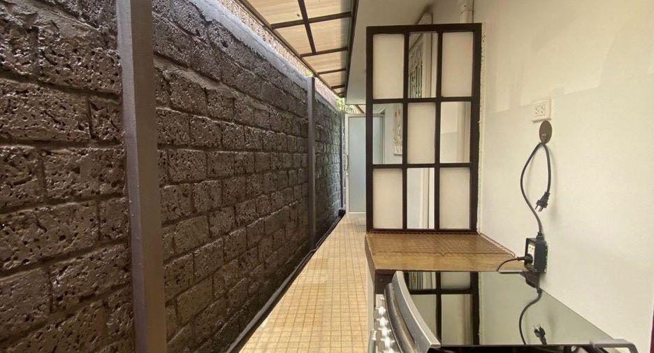 For rent and for sale 5 bedrooms house in Mueang Chiang Mai, Chiang Mai