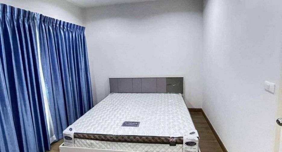 For sale 3 bedrooms townhouse in Sai Noi, Nonthaburi