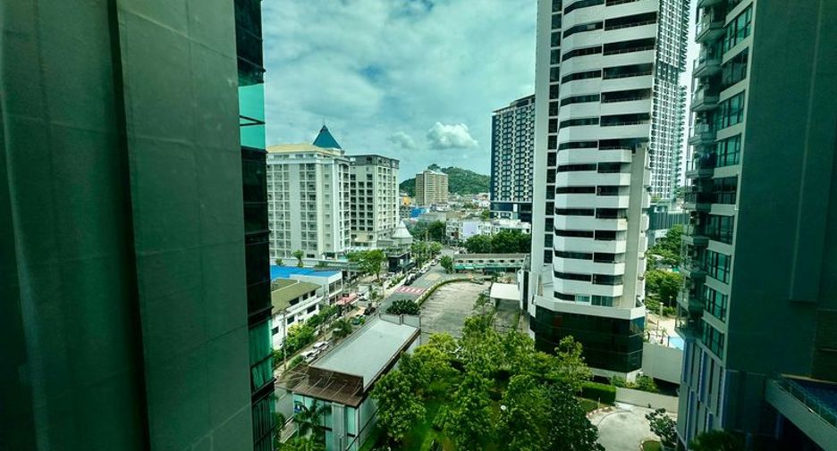 À louer 1 chambre condo à Si Racha, Chonburi