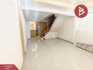 出售 2 卧室 联排别墅 在 Bang Pakong, Chachoengsao