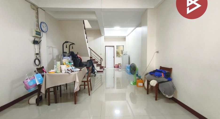 Продажа 2 спальни таунхаус в Mueang Samut Prakan, Самутпракан