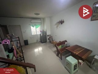 出售 3 卧室 联排别墅 在 Phutthamonthon, Nakhon Pathom