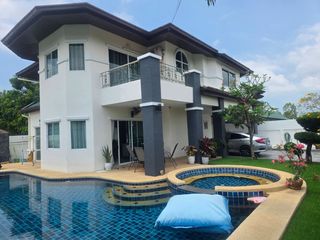 Villa zur Miete mit 3 Zimmer in Bang Lamung, Chonburi