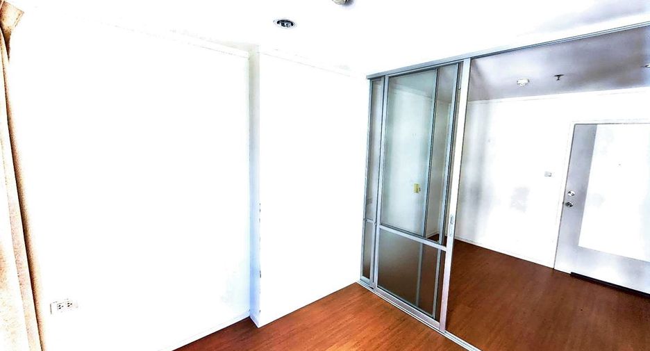For sale 1 bed condo in Mueang Nonthaburi, Nonthaburi