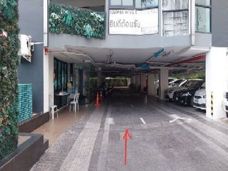 For sale 1 bed condo in Khlong San, Bangkok