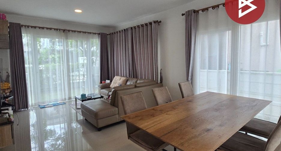 For sale 4 ベッドルーム house in Phra Pradaeng, Samut Prakan