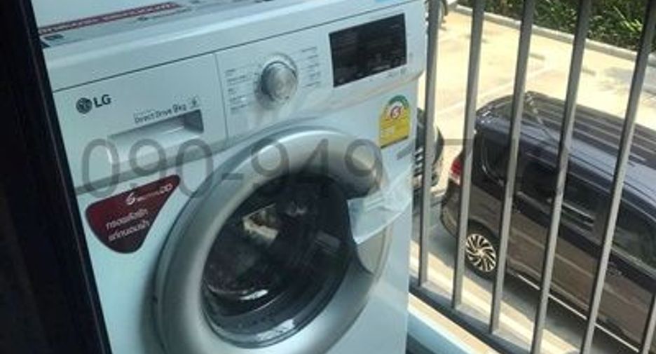 For sale 1 bed condo in Lat Krabang, Bangkok