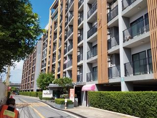 À vendre 1 chambre condo à Mueang Samut Prakan, Samut Prakan