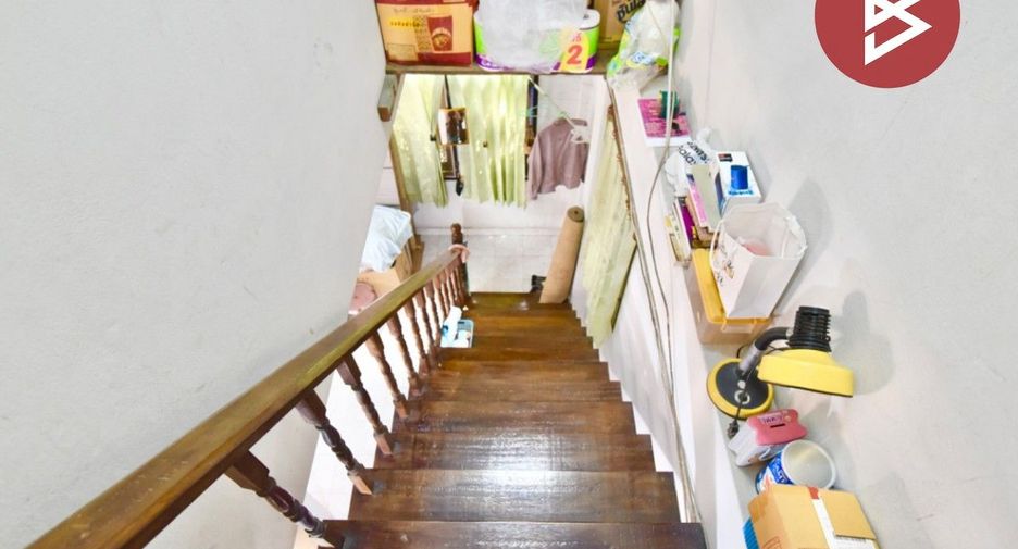 For sale 9 ベッドルーム house in Min Buri, Bangkok