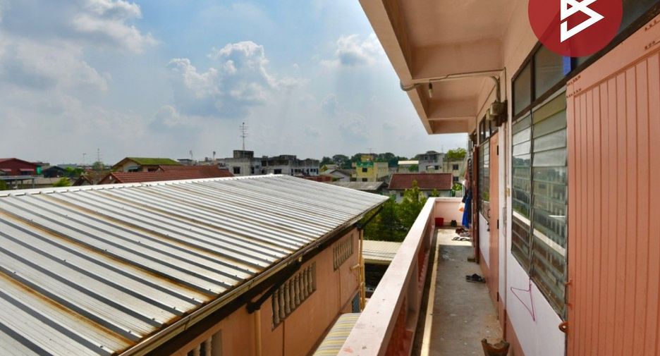 For sale 9 ベッドルーム house in Min Buri, Bangkok
