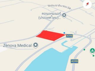 Terreno en venta en Si Racha, Chonburi