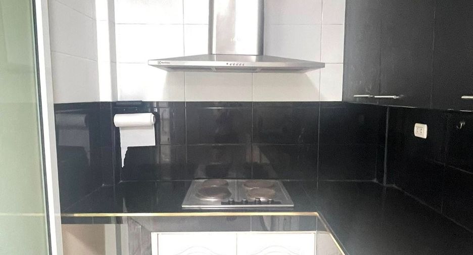 For rent 3 bedrooms house in Bang Lamung, Chonburi