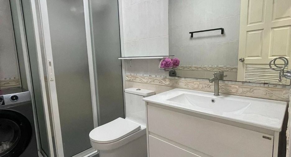For rent 3 bedrooms house in Bang Lamung, Chonburi
