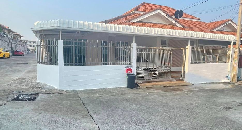 For rent 3 bedrooms house in Bang Lamung, Chonburi