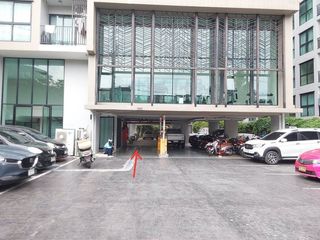 À vendre 1 chambre condo à Chom Thong, Bangkok