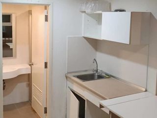 Wohnung zum Kauf mit 1 Zimmer in Mueang Samut Prakan, Samut Prakan
