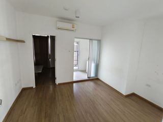 出售 1 卧室 公寓 在 Thon Buri, 曼谷