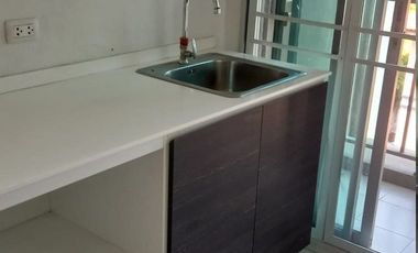 Wohnung zum Kauf mit 1 Zimmer in Mueang Samut Prakan, Samut Prakan