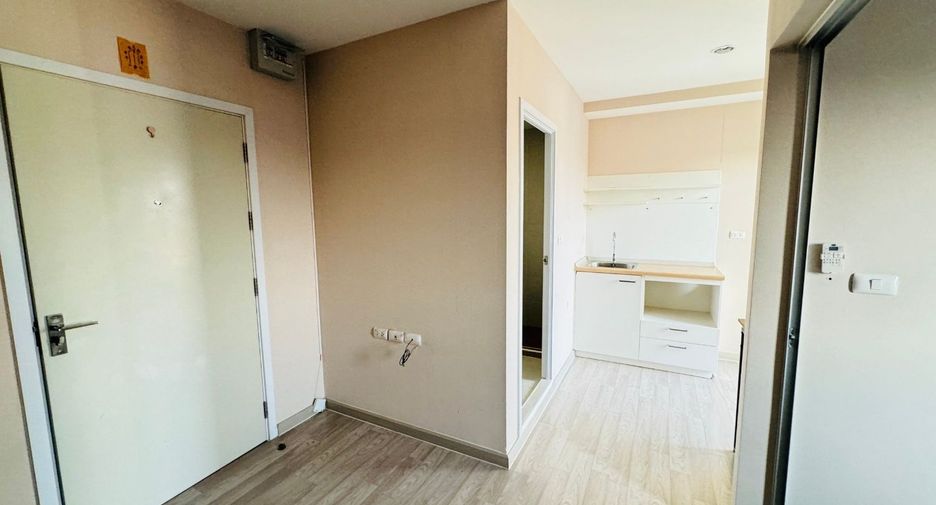 For sale 1 Beds condo in Lat Phrao, Bangkok