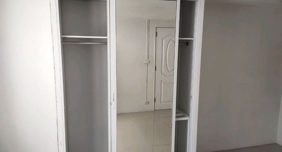 For sale 2 bedrooms condo in Prawet, Bangkok