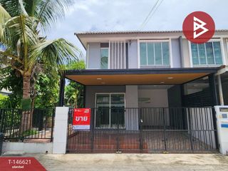 For sale 3 bedrooms townhouse in Mueang Samut Prakan, Samut Prakan