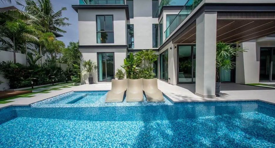 For sale 7 bedrooms villa in Na Jomtien, Pattaya