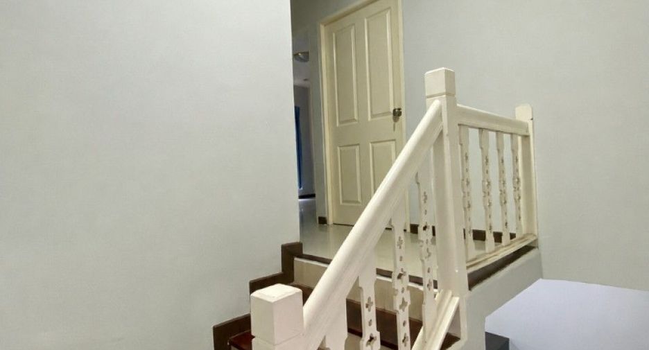 Reihenhaus zum Kauf mit 3 Zimmer in Bang Bua Thong, Nonthaburi