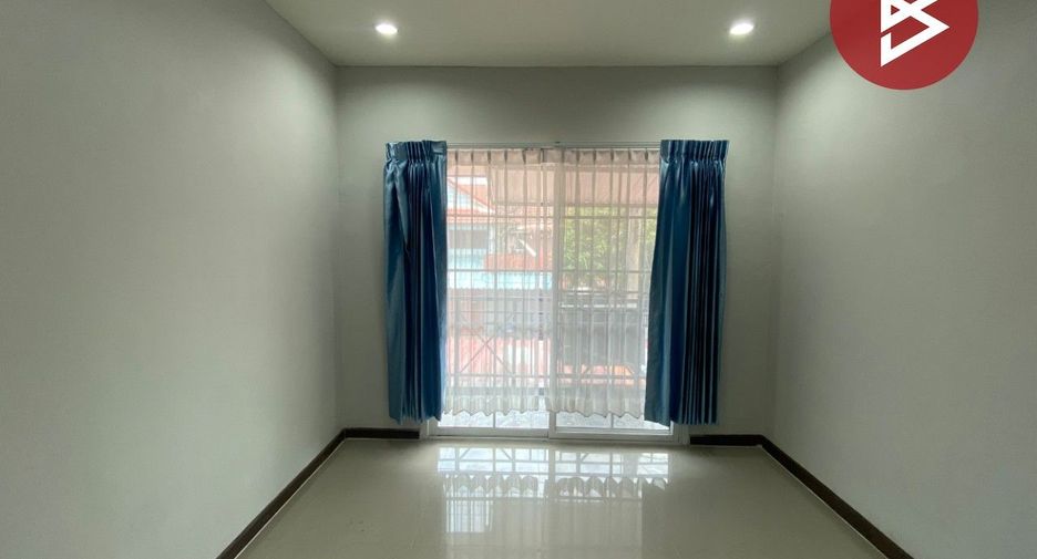 Reihenhaus zum Kauf mit 3 Zimmer in Bang Bua Thong, Nonthaburi