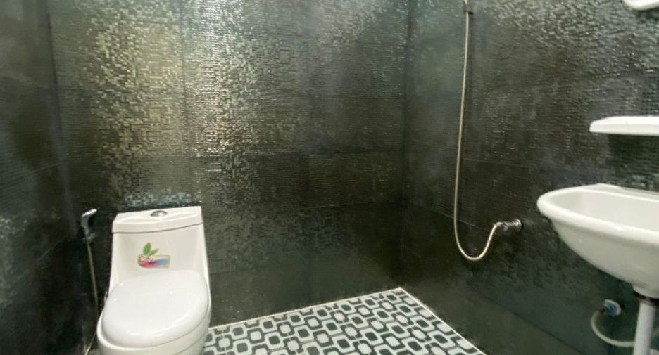 Reihenhaus zum Kauf mit 3 Zimmer in Bang Bua Thong, Nonthaburi