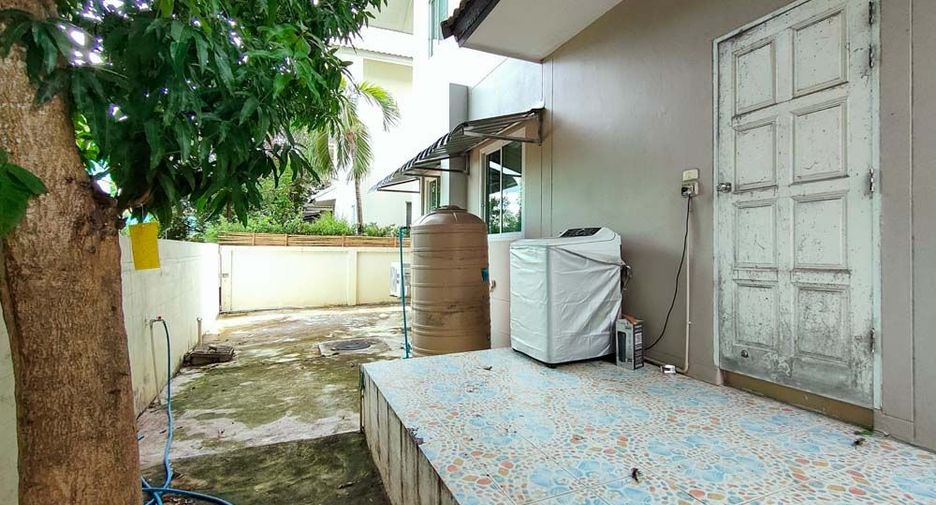 For rent 3 bedrooms house in Mueang Chiang Mai, Chiang Mai