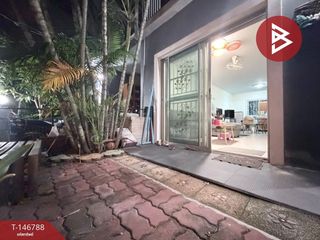 À vendre 3 chambres maison de ville à Bang Phli, Samut Prakan
