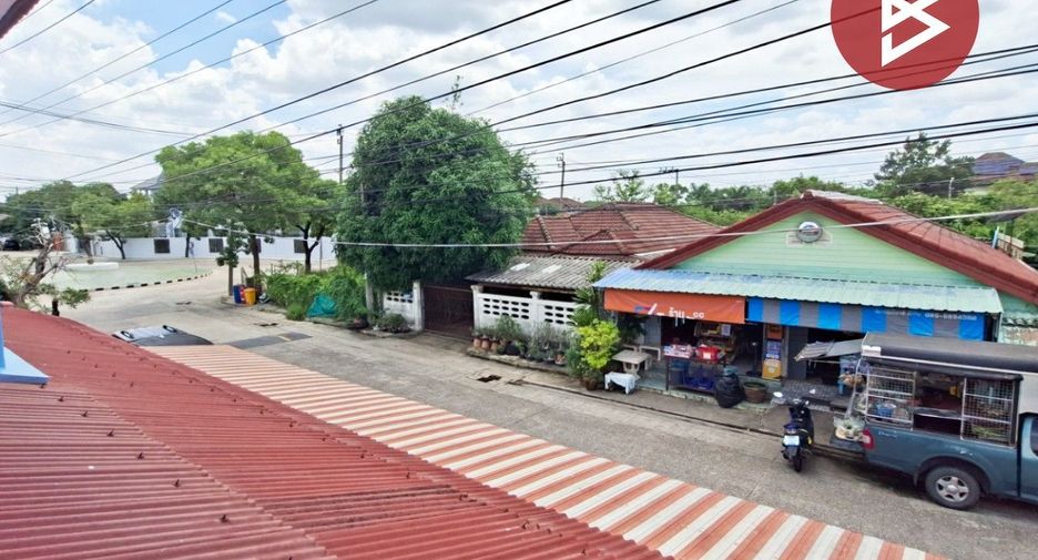 For sale 4 ベッドルーム house in Min Buri, Bangkok