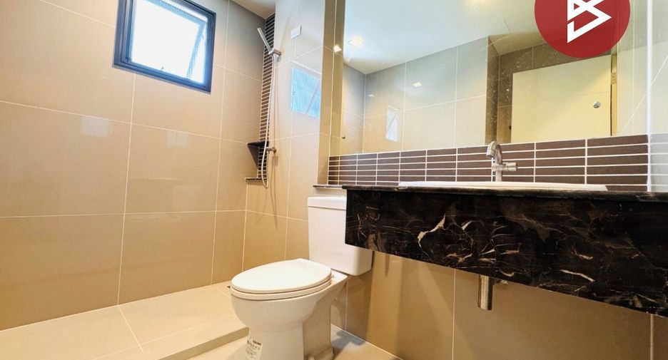 À vendre 3 chambres maison de ville à Bang Bua Thong, Nonthaburi