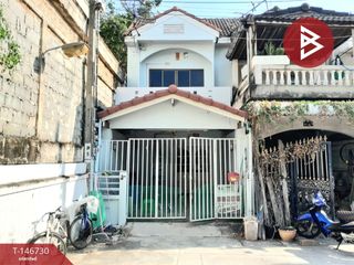 Casa adosada en venta de 3 habitaciones en Bang Khun Thian, Bangkok