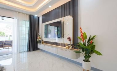 For sale 4 bedrooms villa in Bang Lamung, Chonburi