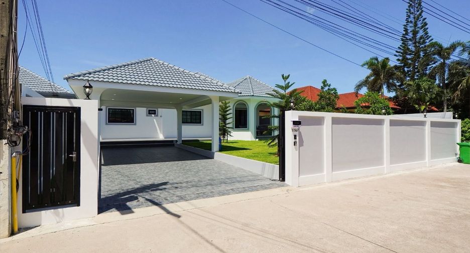 For sale 4 bedrooms villa in Bang Lamung, Chonburi