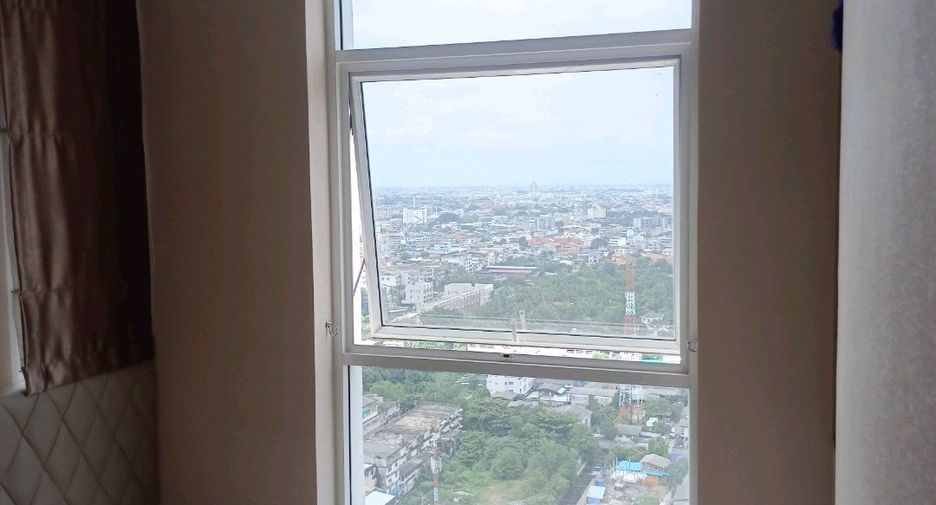 For sale studio condo in Thon Buri, Bangkok