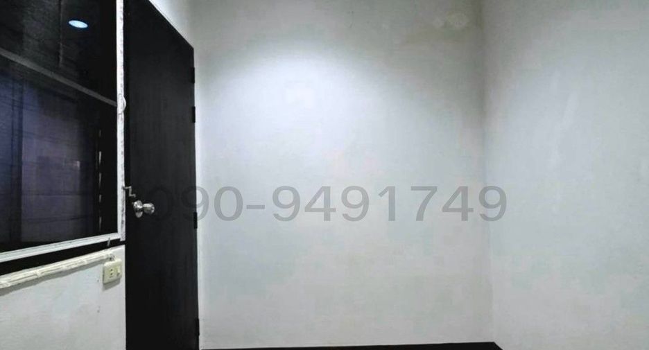 À vendre 3 chambres maison de ville à Bang Bon, Bangkok