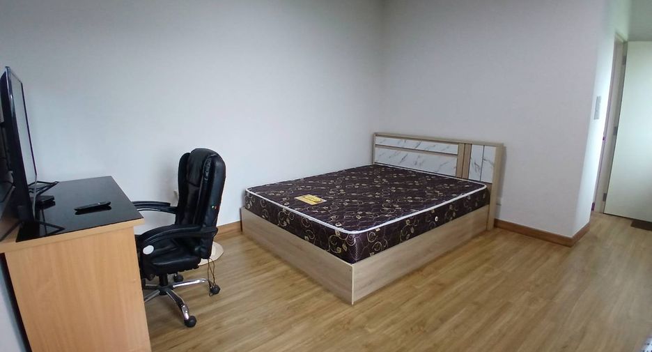 Haus zur Miete mit 4 Zimmer in Khan Na Yao, Bangkok