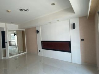 Condo en venta de 6 habitaciones en Prawet, Bangkok