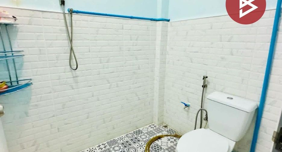 Casa adosada en venta de 2 habitaciones en Mueang Samut Sakhon, Samut Sakhon