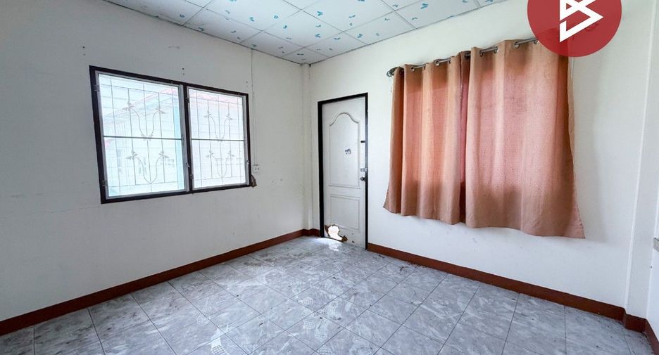 Casa en venta de 4 habitaciones en Lat Krabang, Bangkok