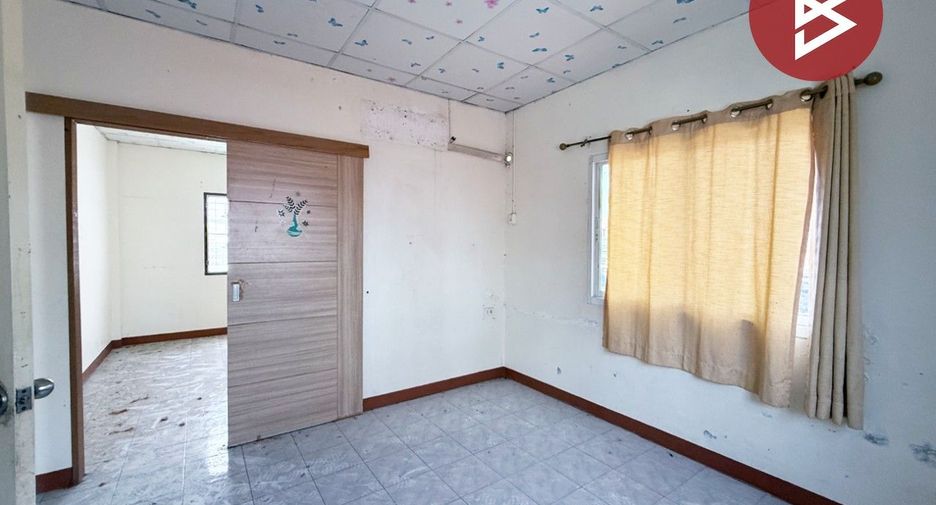 Casa en venta de 4 habitaciones en Lat Krabang, Bangkok