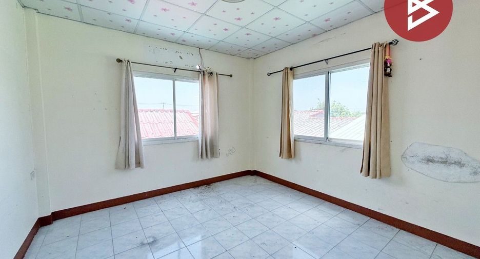 Casa en venta de 4 habitaciones en Lat Krabang, Bangkok