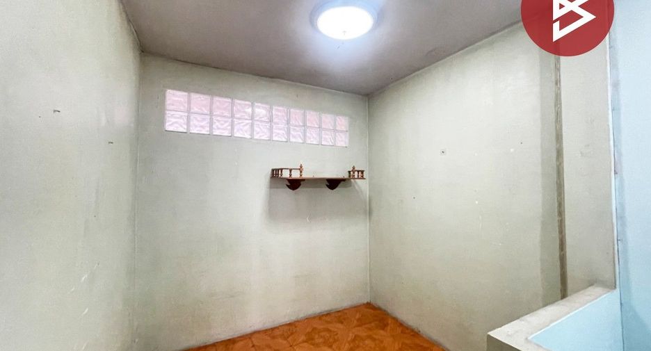 Casa adosada en venta de 2 habitaciones en Mueang Samut Sakhon, Samut Sakhon
