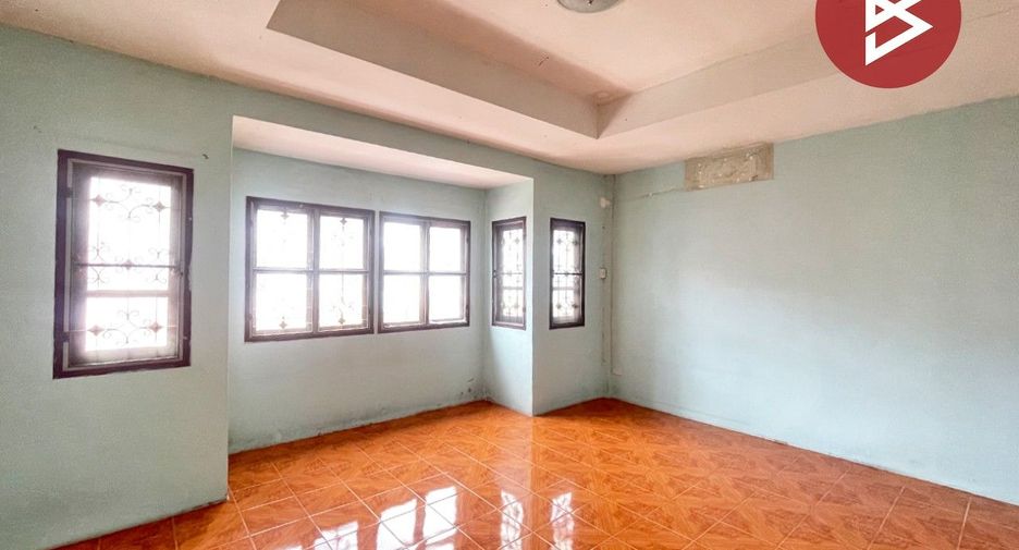 Casa adosada en venta de 2 habitaciones en Mueang Samut Sakhon, Samut Sakhon