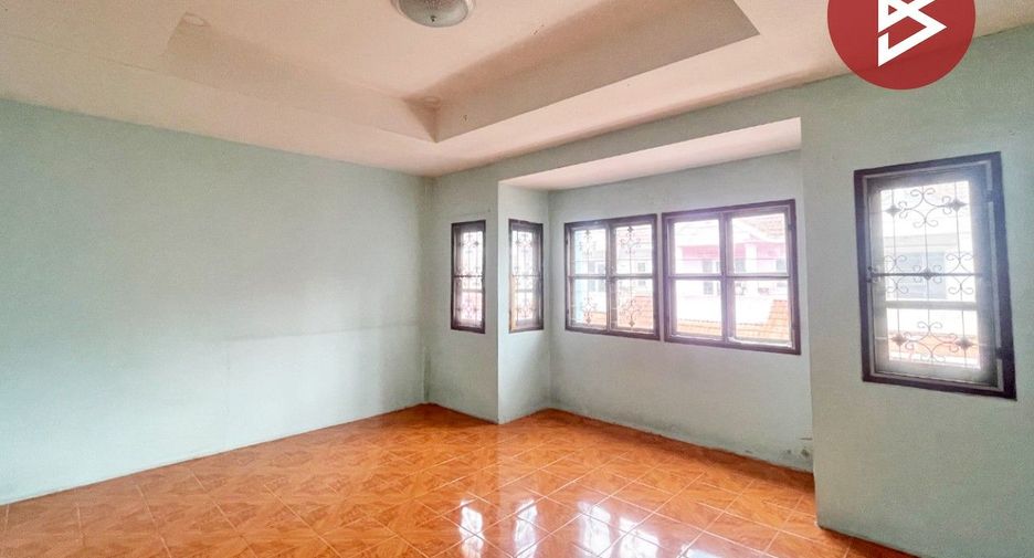 Casa adosada en venta de 2 habitaciones en Mueang Samut Sakhon, Samut Sakhon
